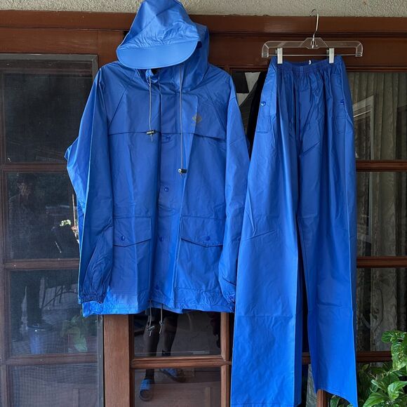 Columbia Other - Vintage Columbia Sportswear Tracksuit L Windbreaker Blue 2 Piece Hoodie Taiwan